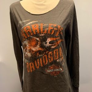 NWT Women’s Harley Davidson L/S shirt. Size large